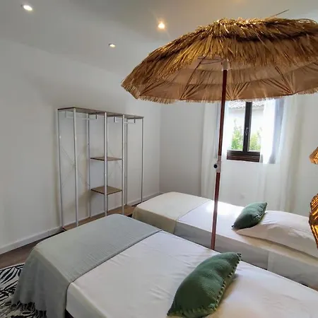 T5, Perfettu 115m2 - Jardin, Piscine, 8 Pers Appartamento *