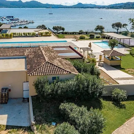 T5, Perfettu 115m2 - Jardin, Piscine, 8 Pers ポルトヴェッキオ